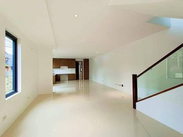 For Sale Three Storey Newly Built Duplex Type Houses in San Fernando Pampanga