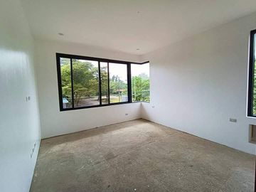 For Sale Three Storey Newly Built Duplex Type Houses in San Fernando Pampanga