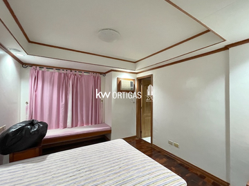 Nice and Cozy House for Sale in Richmore Land Subdivision, Tagaytay