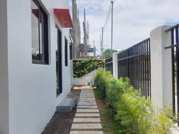 Pre-selling 2-Storey Townhouse For Sale at Molino VII, Bacoor, Cavite