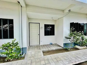 4-door unit two storey apartment in Mabalacat Pampanga near Clark for sale