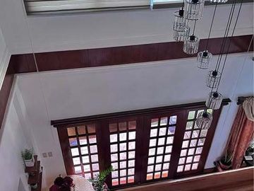 4 BR House & Lot For Sale in Tagaytay Heights
