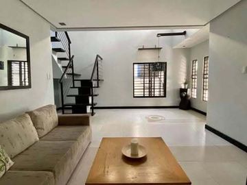 5BR House and Lot For Sale in Pacita San Pedro Laguna