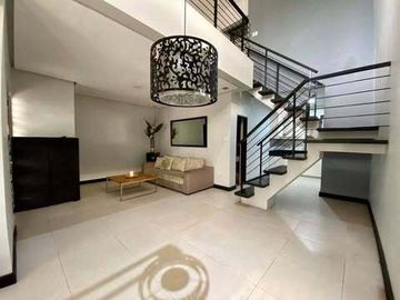 5BR House and Lot For Sale in Pacita San Pedro Laguna