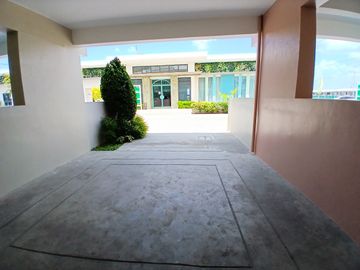 3 BRs and 2 CRs Townhouse with Balcony Near Malls and Schools in Tanza, Cavite