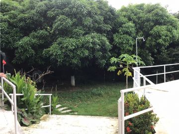 Venta de casa campestre con árboles frutales Bonda - Santa Marta