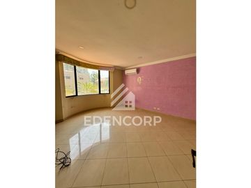 Casa en Urb. Palmar del Río