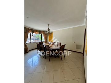 Casa en Urb. Palmar del Río