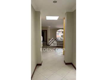Casa en Urb. Palmar del Río