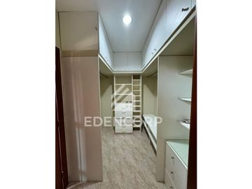 Casa en Urb. Palmar del Río