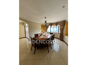 Casa en Urb. Palmar del Río