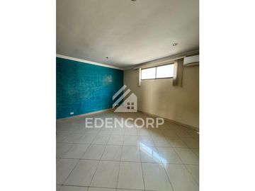 Casa en Urb. Palmar del Río