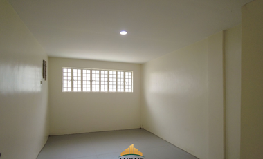 FOR SALE: Mindanao Avenue, Warehouse + 2 Storey Apartment