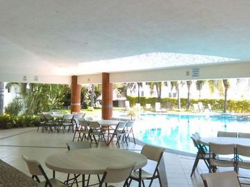 Venta de Casa Comercial en Condominios Bugambilias / Cuernavaca - CWM-177-Cc