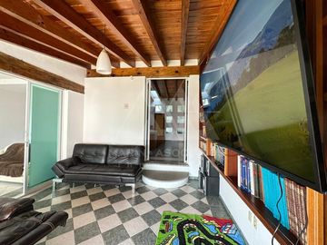 Venta Casa sola en Lomas de Atzingo  zona norte Cuernavaca Mor