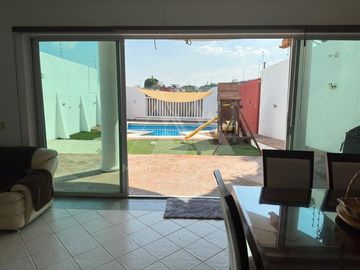 Venta Casa sola en Lomas de Atzingo  zona norte Cuernavaca Mor