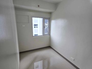 Rent to Own 2 bedroom Condo unit near Ateneo De Manila University