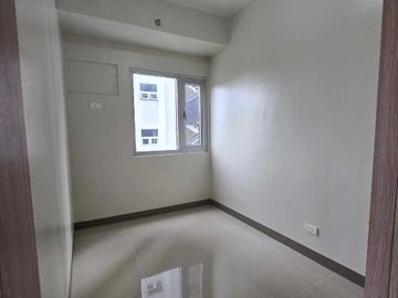 Rent to Own 2 bedroom Condo unit near Ateneo De Manila University