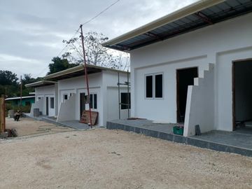 APARTMENT UNIT FOR SALE IN SAN JUAN SIQUIJOR SIQ0161