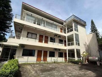 Apartment Building for Sale at Tagaytay City