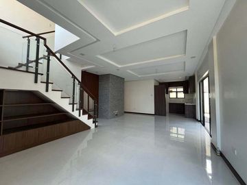 238 sqm 4-Bedroom House with 2-Car Garage in Nuvali Area, Sta. Rosa City