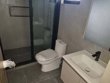 390 sqm 6BR 3-Storey Modern House with 4-Car Garage in Mondia Nuvali, Laguna