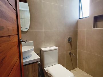 Elegant Modern Brandnew House and Lot for Sale in Pasig Brandnew-MD