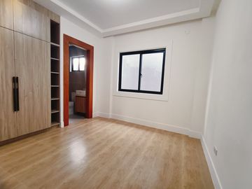 Elegant Modern Brandnew House and Lot for Sale in Pasig Brandnew-MD