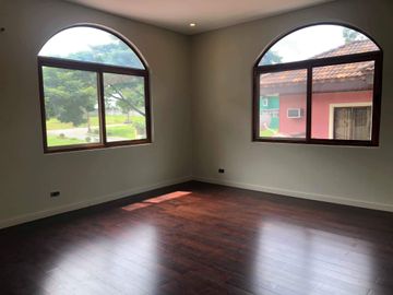 Portofino Heights Daang Hari 6 Bedroom House with Pool For Sale, Las Piñas