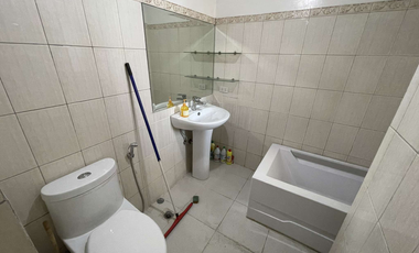 42 sqm Gilmore Heights Condo with Fully Furnished 1br and with Bathtub in QC