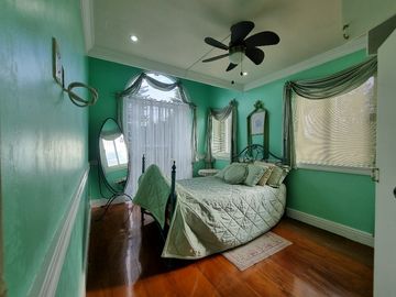 2-STOREY 4 BEDROOM HOUSE WITH ATTIC