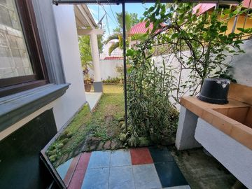 2-STOREY 4 BEDROOM HOUSE WITH ATTIC