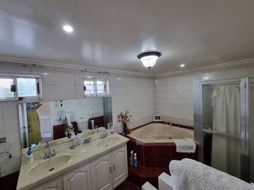 2-STOREY 4 BEDROOM HOUSE WITH ATTIC