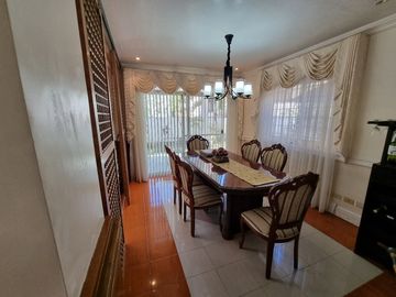 2-STOREY 4 BEDROOM HOUSE WITH ATTIC