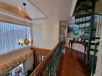 2-STOREY 4 BEDROOM HOUSE WITH ATTIC