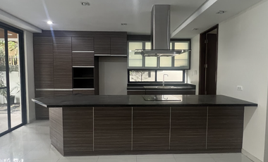 3 Storey Duplex Inside Village W/ Garden & Pool FOR SALE in Varsity Hills,QC