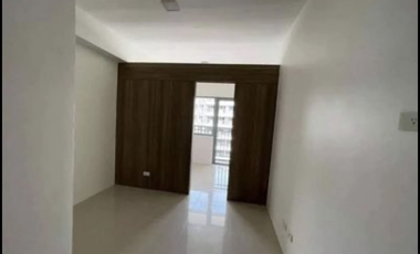 Fame Residences Tower 3 with Balcony & Amenities View FOR SALE in Mandaluyong