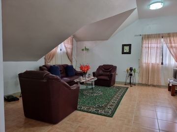 RUSH SALE!!! 2-BEDROOM 2-STOREY AMERICAN THEMED HOUSE