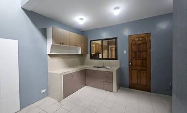 120 sqm Renovated 3 Storey Duplex Townhouse with 3Br and Parking FOR SALE in QC