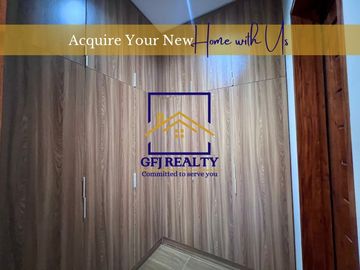 For Sale: Newly Build Modern Elegant Home with 5 Bedrooms with Pool in Pampanga
