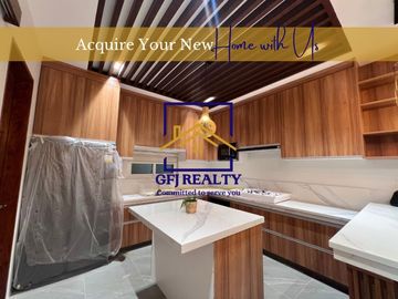 For Sale: Newly Build Modern Elegant Home with 5 Bedrooms with Pool in Pampanga