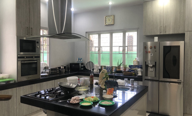 3 Storey Gated House and Lot with 3 Parking & Pool  FOR SALE in Filinvest 2, QC
