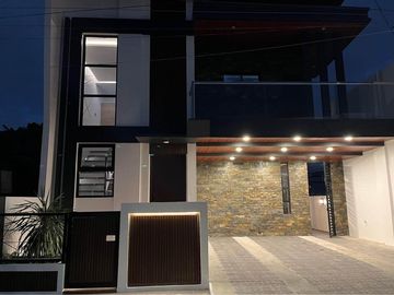 HOUSE and LOT for SALE Grand Parkplace Village Imus Cavite