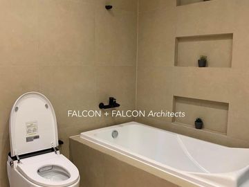 400 sqm Floor Area 5+BR House for Sale in Greenwoods Executive Village, Cainta