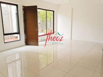 High-End 3br Townhouse @ San Juan City For Sale