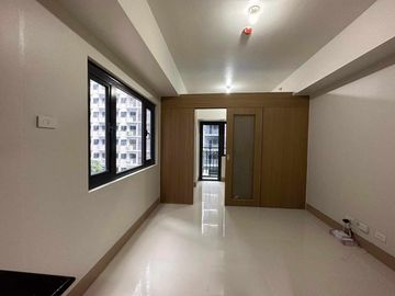 Shore 3 Residences by SMDC  Your Coastal Escape in the Heart of Pasay