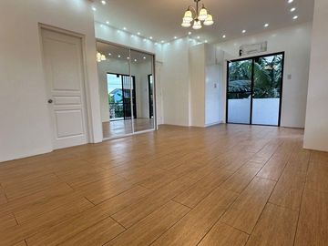 200 sqm 4-BR House & Lot for Sale in Greenwoods Executive Village, Cainta