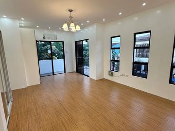 200 sqm 4-BR House & Lot for Sale in Greenwoods Executive Village, Cainta