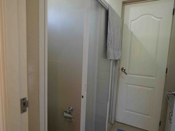 House For Sale in Amore Portofino. Very Near Villar City.