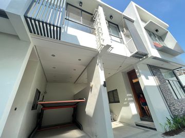 For Sale! Near SM North QCGH Brandnew Townhouse with 2 Car Park 13.1M -AJCQ